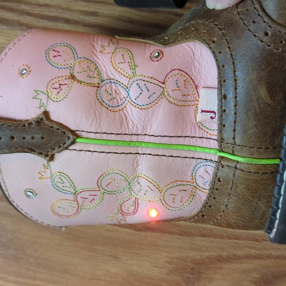 Girl's Cowboy Boots With Cactus Embroidery - Picture 7 of 7